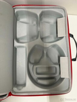 PlayStation 5 DIGITAL 1TB s praktickým kufrem - 5