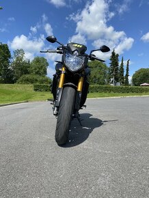 Yamaha FZ8N - 5
