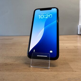 iPhone XR 64GB, černý (12 měsíců záruka) - 5