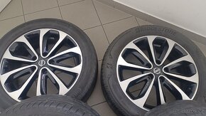 5x114,3 R18 Nissan originál - 5