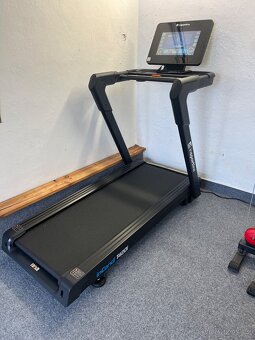 Běžecký pás InCondi T420i - 5