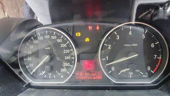 BMW 130i rezervace - 5