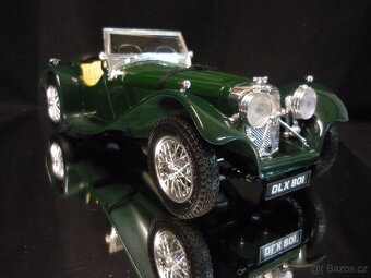Jaguar SS100 1937 zelený Bburago 1/18 - 5