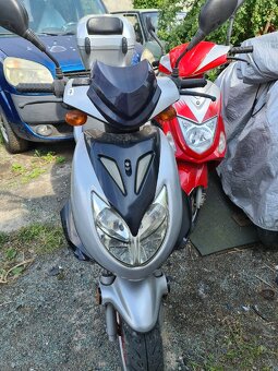 Skútr 50ccm - 5