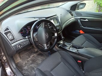 HYUNDAI i40 1,7CRDi 104kW automat - 5