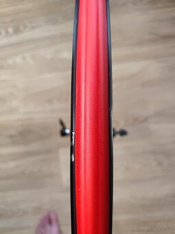 Přední kolo 29" Bontrager kovee TLR - 5