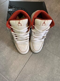 Nike AIR Jordan 1 Mid SE, White/Lobster-Dune Red-Sail - 5