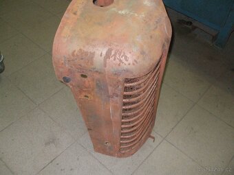 zetor 25 vodní pumpa,maska - 5