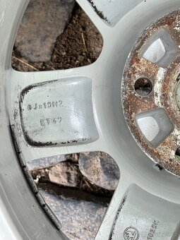 Original ALU R15, pneumatiky 195/65 vzorek 7.5mm - 5