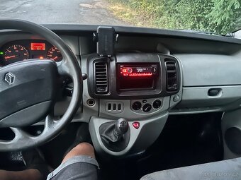Renault trafic 2.5 dci 140 - 5