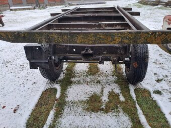 Sklápěcí Kára 3t brzděna náprava. - 5