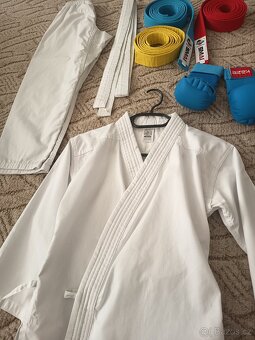 Karate 140 vybavení kimono atd - 5