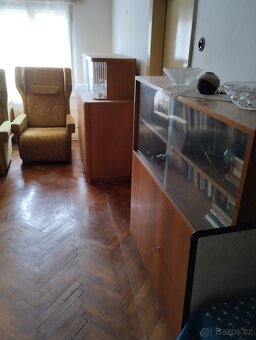 Starý nábytek, pokojík. - 5