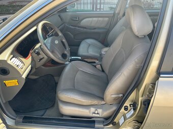 Hyundai Sonata 2,7l, V6, benzín, automat - 5