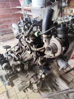 Motor Toyota rav4 - 5