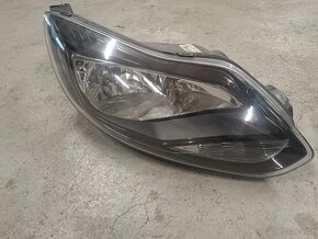 Přední světla Ford Focus MK3 2011-2015 - 5