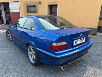 BMW e36 328i coupe - 5