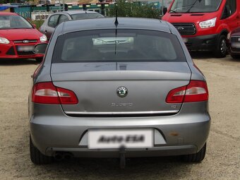 Škoda Superb 2.0TDi , 103 kW nafta, 2009 - 5