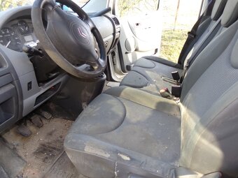PRODEJ AUTOMOBILU CITROEN JUMPY KOMBI L2H1 2.0 HDI 160k - 5