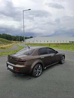 Alfa Romeo 159 - 5
