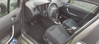 PEUGEOT 308 1,6HDI FAMILY - 5