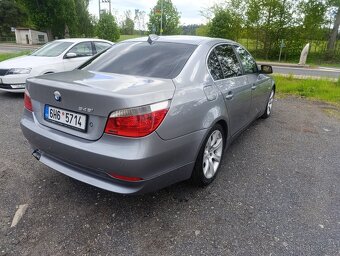 BMW E60 545i - 5