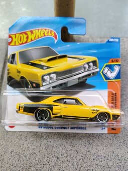 HOT WHEELS - 5