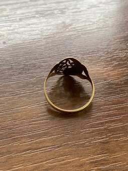 Zlatý dámský prsten - 5