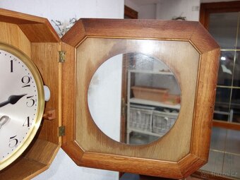 Nástěnné hodiny Kienzle, školní či nádražní - 5