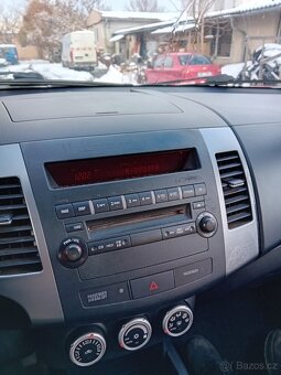 MITSUBISHI OUTLANDER 4X4 2.0TDI - 5