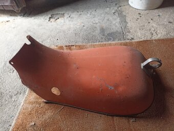 Prsa jawa pionýr 20,21 - 5