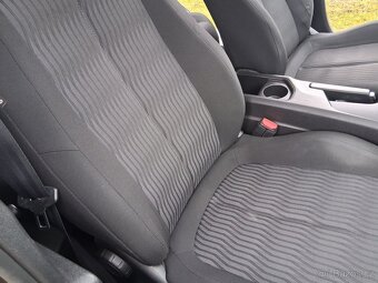 Peugeot 308 1,6 HDi - 5