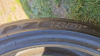 255/35 R20 PIRELLI P Zero 2 kusy - 4,5mm - 5