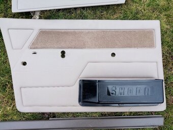 Tapecirunky Škoda Favorit LS - 5