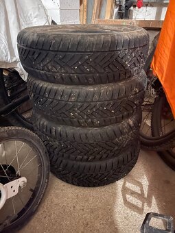 Zimní gumy 165/70 r13 - 5