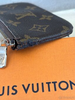 Louis Vuitton keypunch - 5