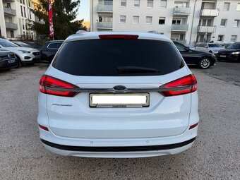 Ford Mondeo kombi 2.0 TDCi TITANIUM rok 07/2019 - 5