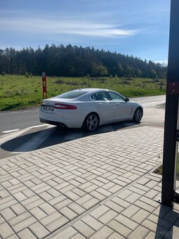 Jaguar XF 3.D - 5