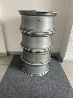 Prodám orig. kované alu kola Audi 19”x 8j rozteč 5x112 - 5