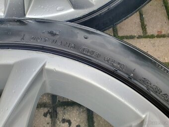 Alu kola peugeot 5x108 r19 8,5j et27 pneu 235/40/19 - 5