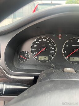 Subaru Legacy 2.0GL AWD - 5