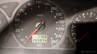 Havarovaný citroen c5 2.0hdi - 5