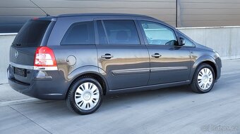Prodám Opel Zafira 1.6i 85kw 7 míst - 5