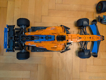 Lego F1 Mercedes a McLaren - 5