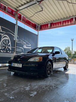 Honda Civic em2 1.7 88kw - 5