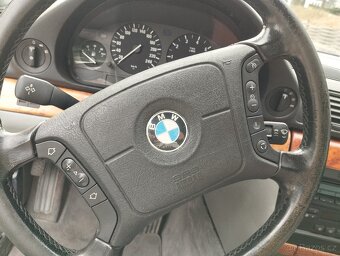 BMW e38 2.8 V6 - 5