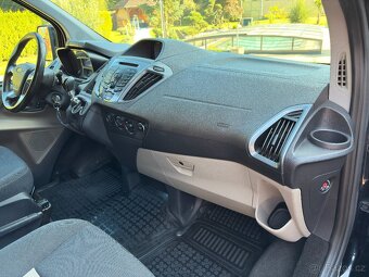 Ford Tourneo Custom 8 míst - 5