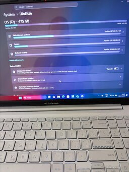 Asus Vivobook X1503Z - 5