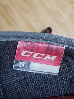 Hokejové holeně CCM Jetspeed SR - 5