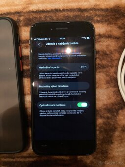 iPhone SE 2020 128GB - 5